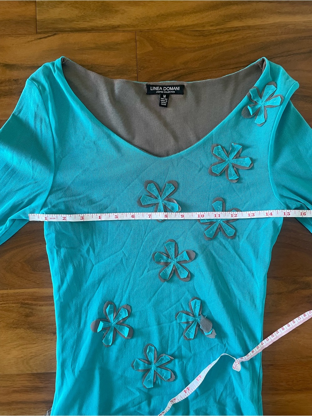 Bright Turquoise Floral Appliqué Layered Hem Top - Picture 5 of 7